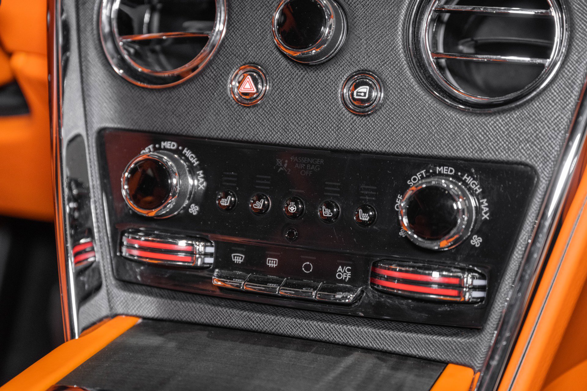 Used 2020 Rolls-Royce Cullinan image 43