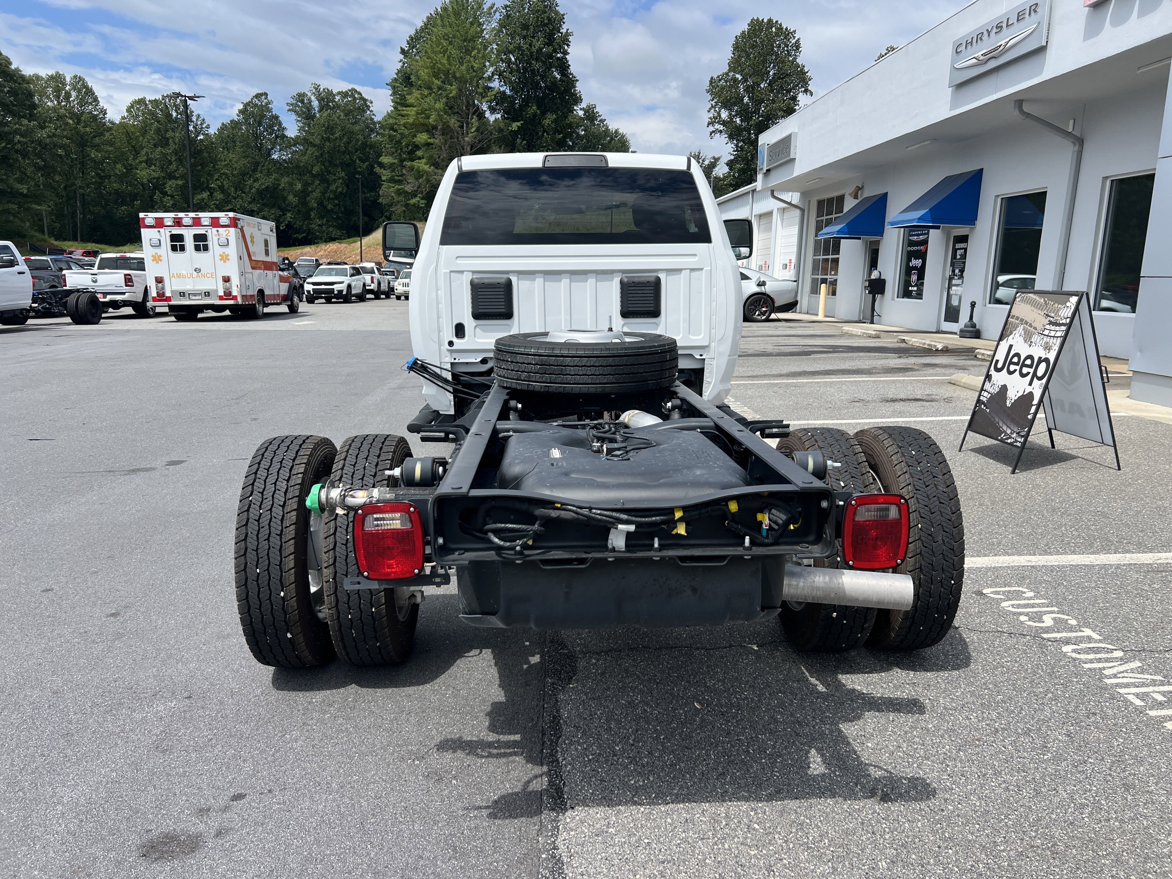 Used 2025 RAM 5500 Tradesman image 2