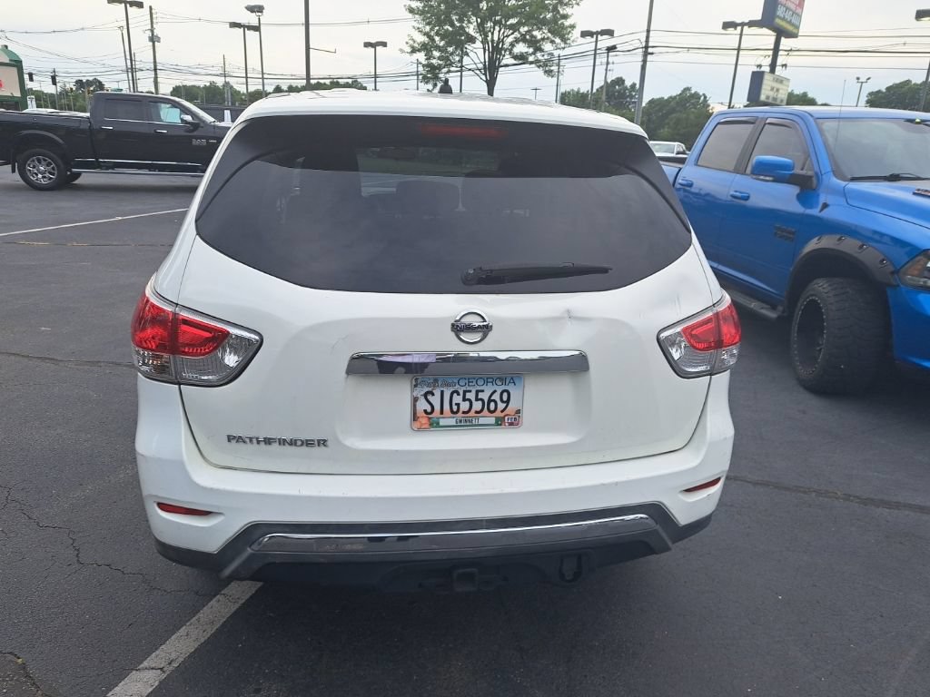 Used 2013 Nissan Pathfinder S w/ Cargo Pkg FWD image 2