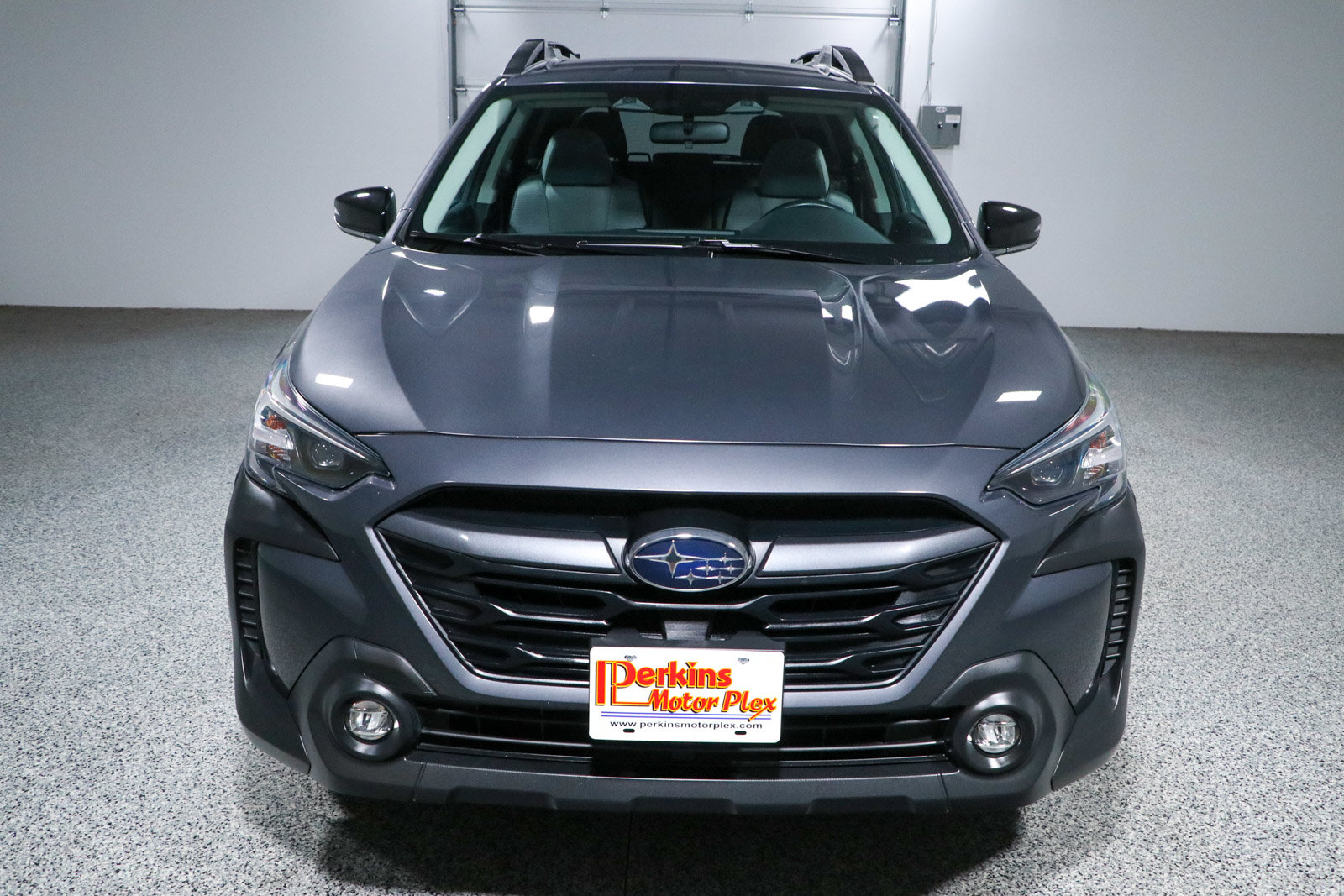 Used 2023 Subaru Outback Premium AWD/4WD image 4