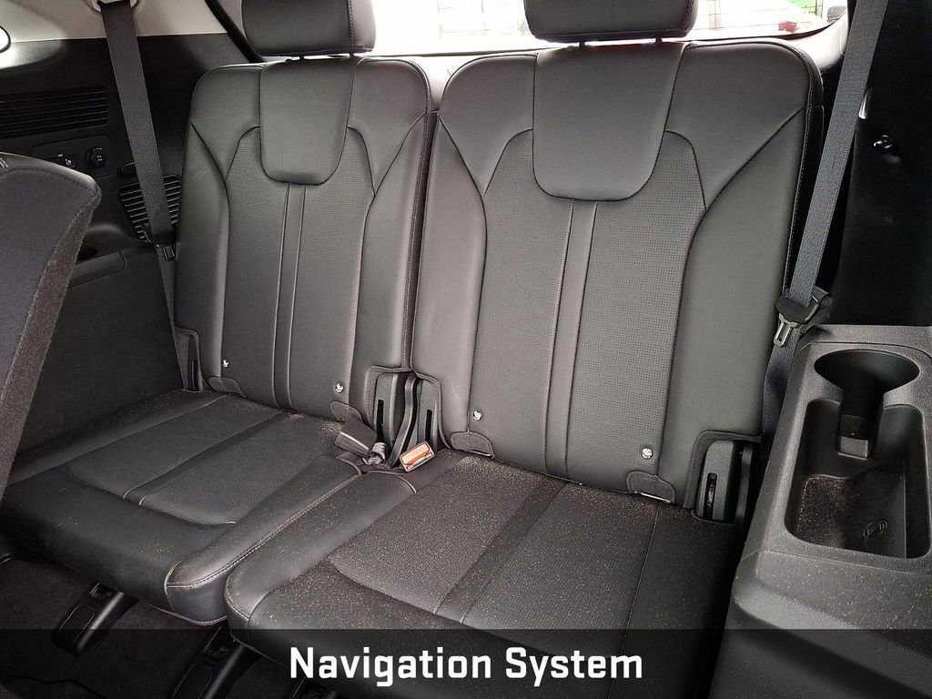 Used 2024 Kia Sorento S image 14