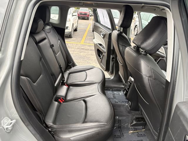 Used 2022 Jeep Compass Limited AWD/4WD image 16