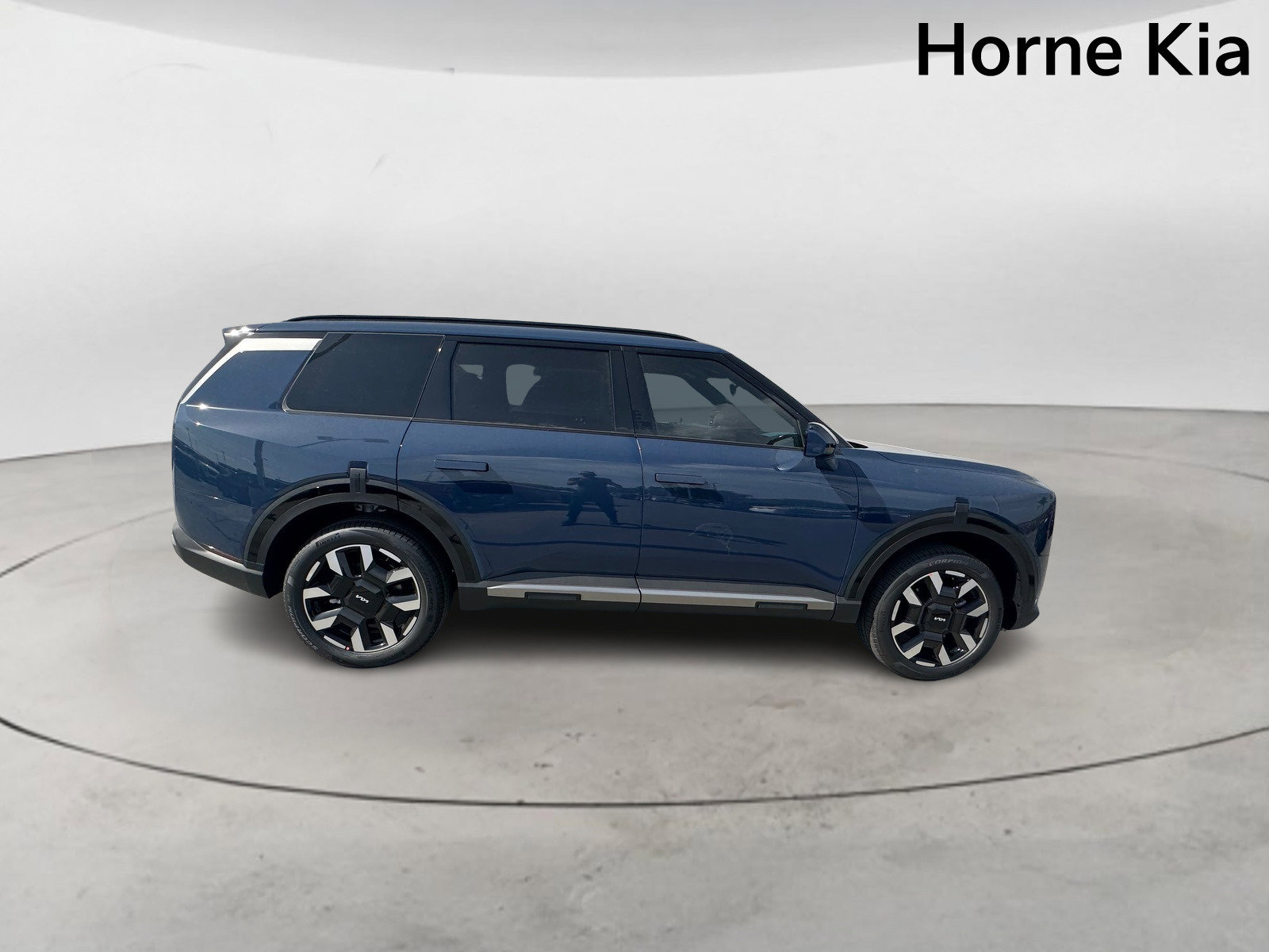 New 2027 Kia Telluride S image 3