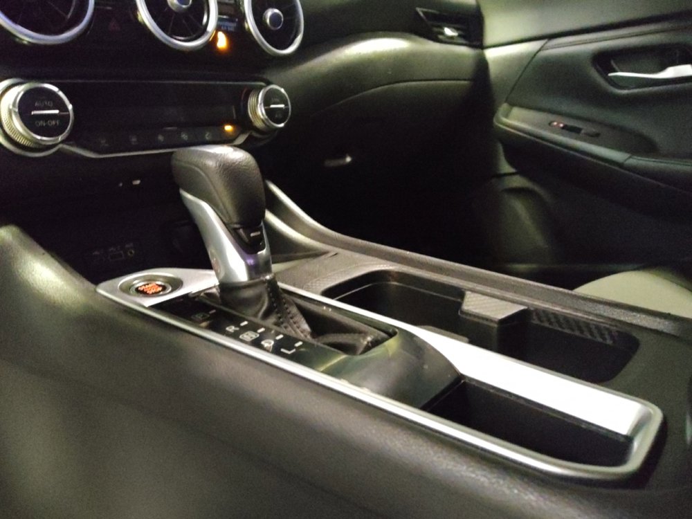 Used 2021 Nissan Sentra SV FWD image 26