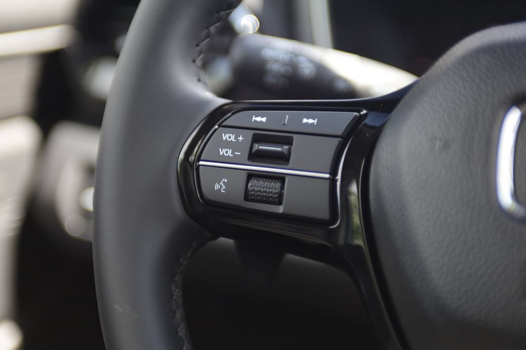 New 2026 Honda Pilot Touring image 18