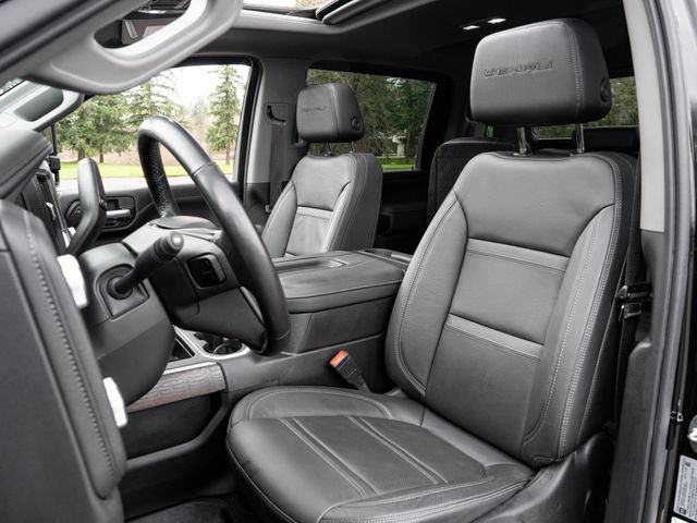 Used 2022 GMC Sierra 3500 Denali image 5