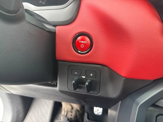 Used 2025 Toyota Sequoia TRD Pro AWD/4WD image 35