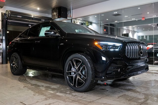 New 2026 Mercedes-Benz GLE 53 AMG 4MATIC Coupe image 1