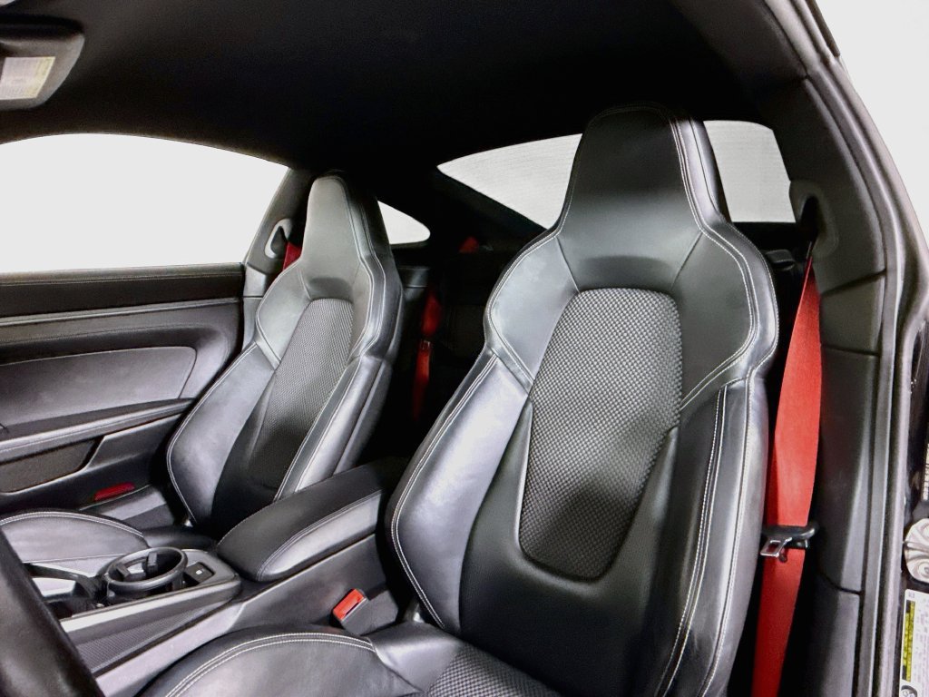 Certified 2020 Porsche 911 Carrera RWD image 5
