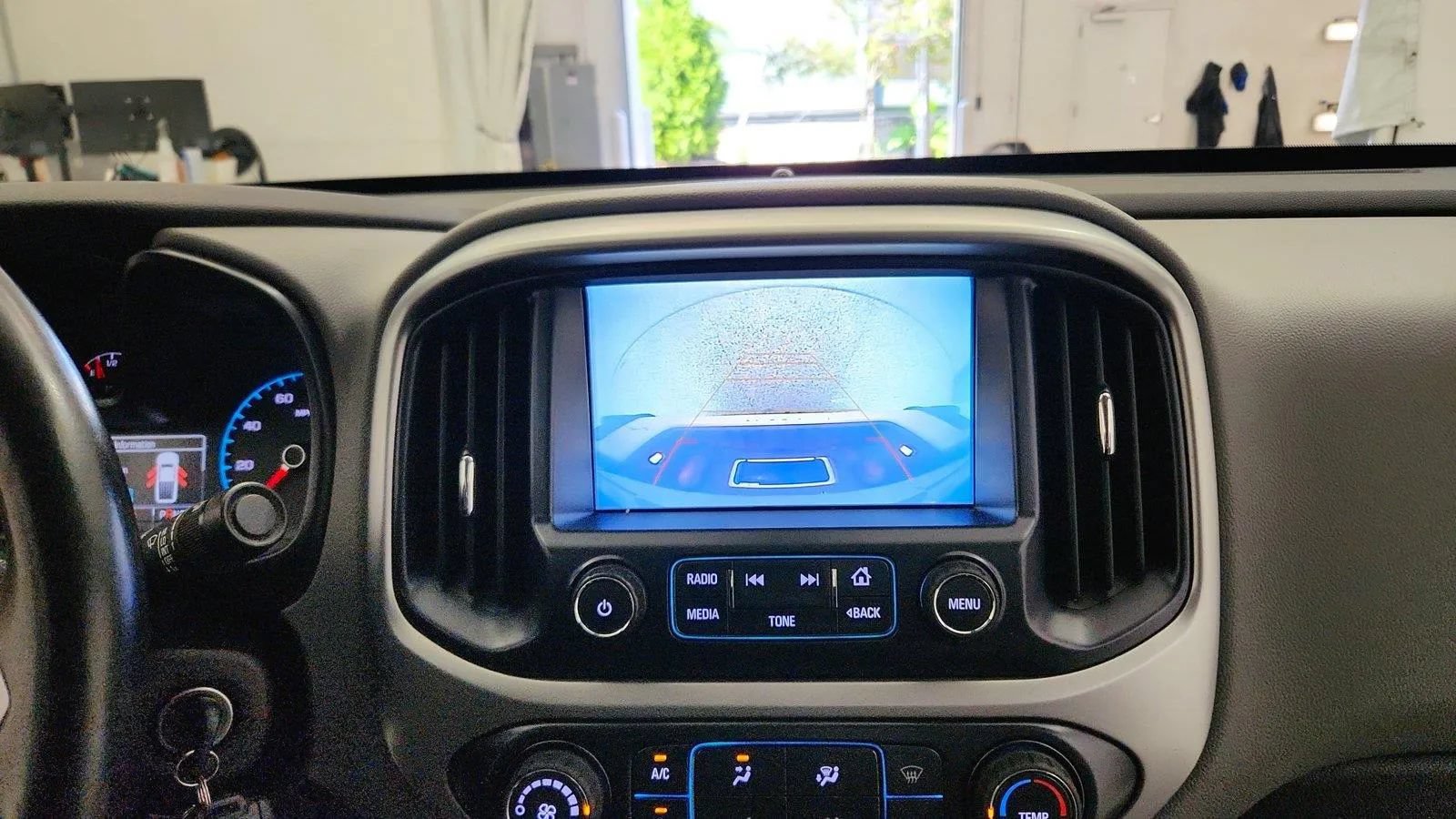 Used 2018 Chevrolet Colorado LT RWD image 18