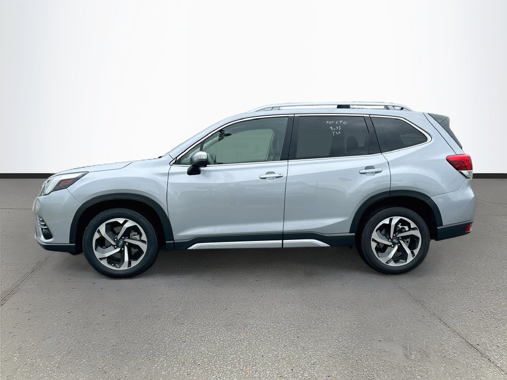 Certified 2024 Subaru Forester Touring AWD/4WD image 4
