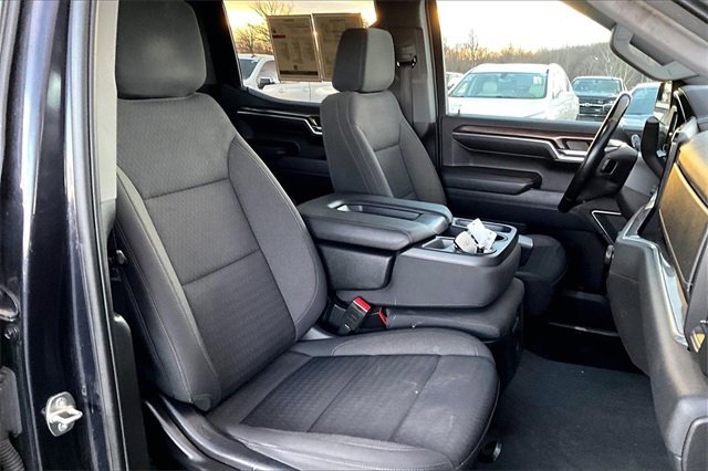 Used 2023 Chevrolet Silverado 1500 LT image 22