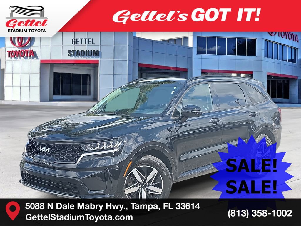 Used 2022 Kia Sorento S w/ Panoramic Sunroof Package