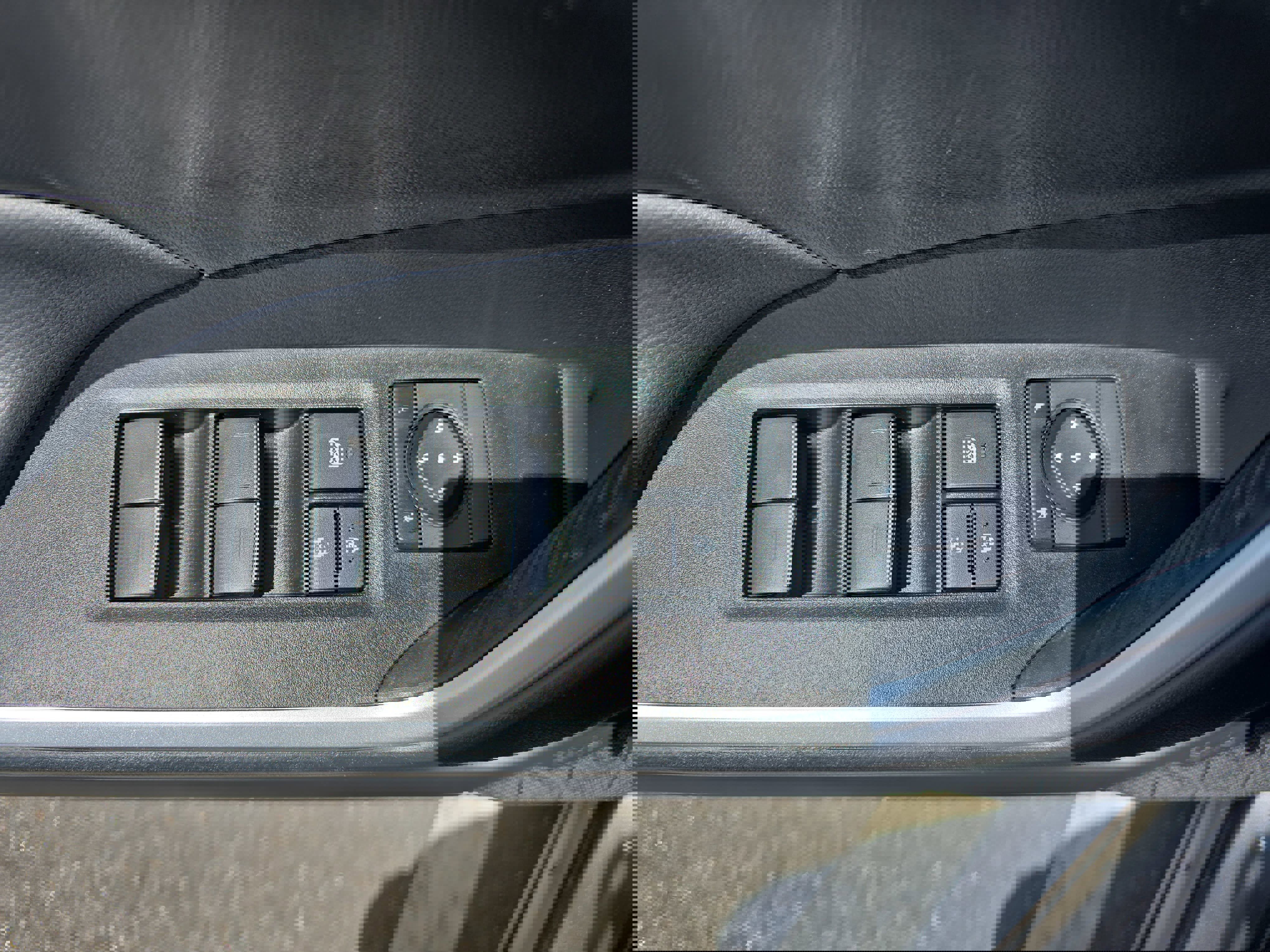 Used 2023 Toyota RAV4 XLE Premium FWD image 29