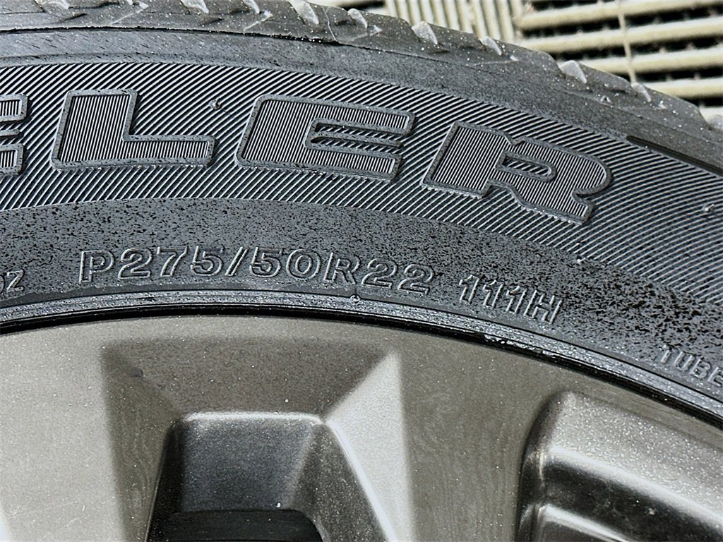 Used 2016 INFINITI QX80 Limited w/ All Season Package image 33