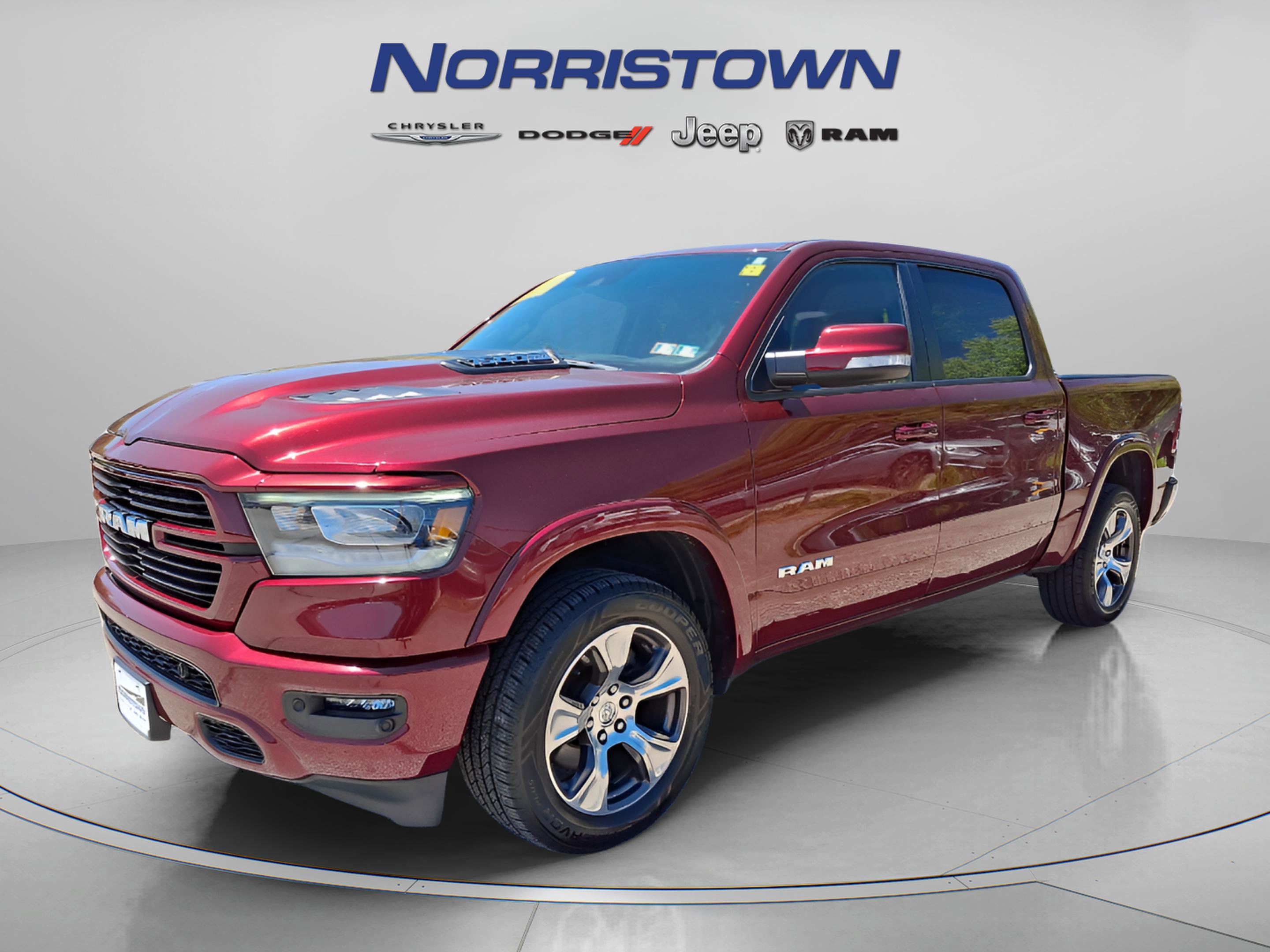 Certified 2022 RAM 1500 Laramie AWD/4WD image 3