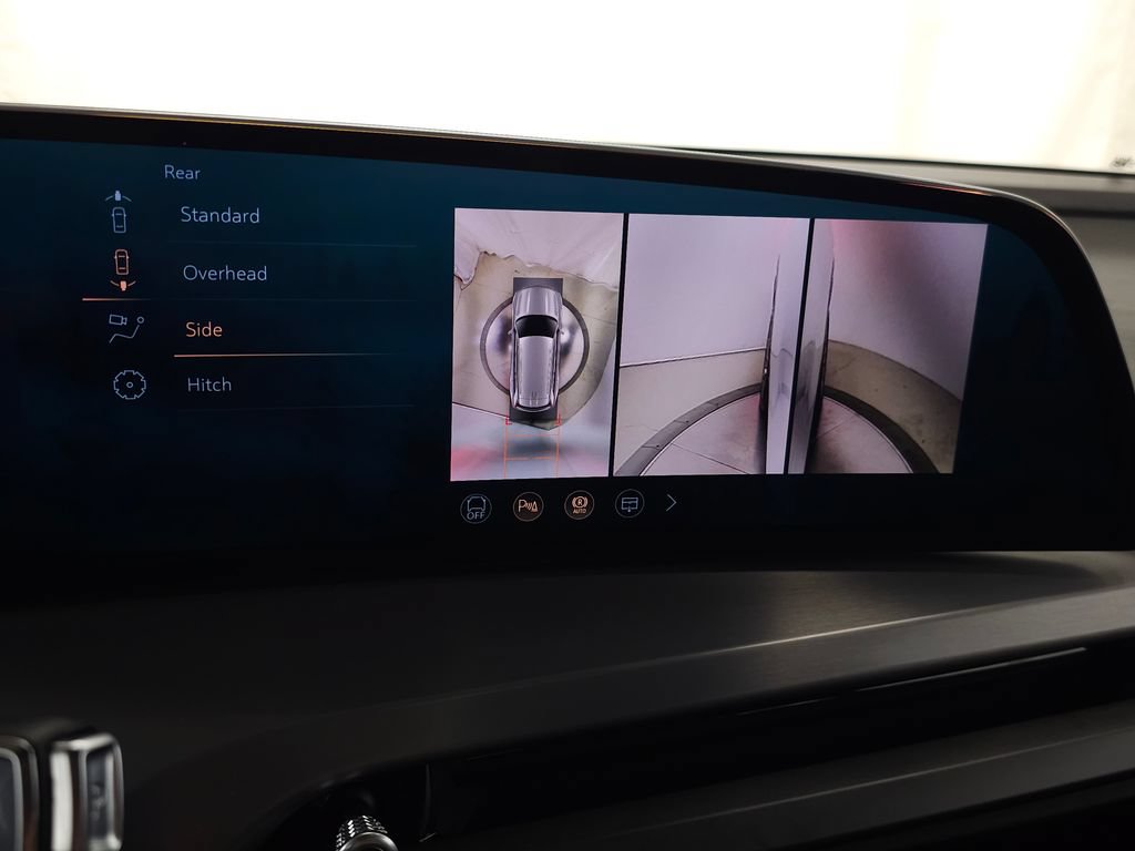 New 2026 Cadillac Vistiq Sport w/ LPO, Floor Liner Package AWD/4WD image 27