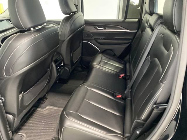 Used 2024 Jeep Grand Cherokee Limited 4xe image 8