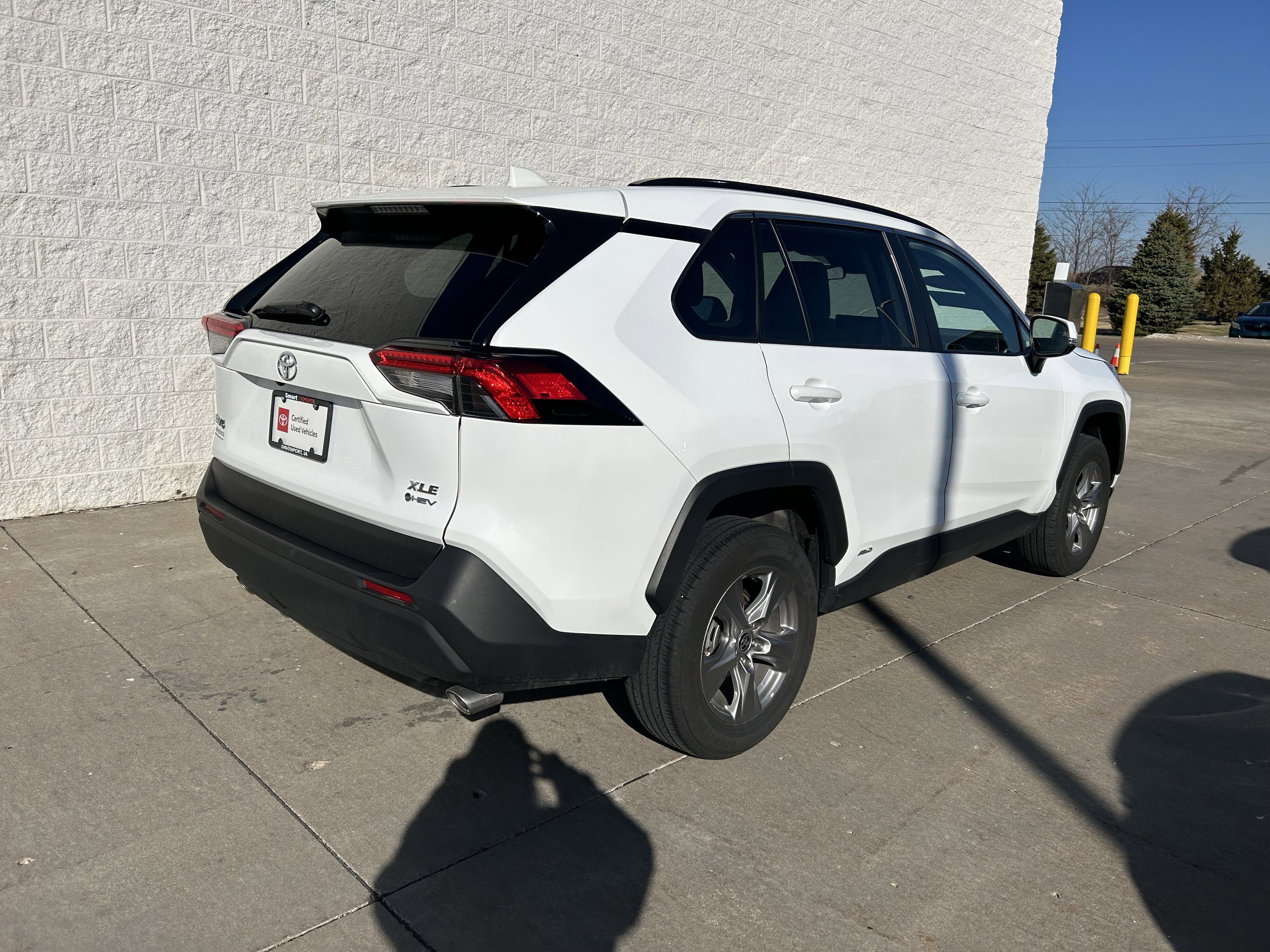Certified 2025 Toyota RAV4 XLE image 3