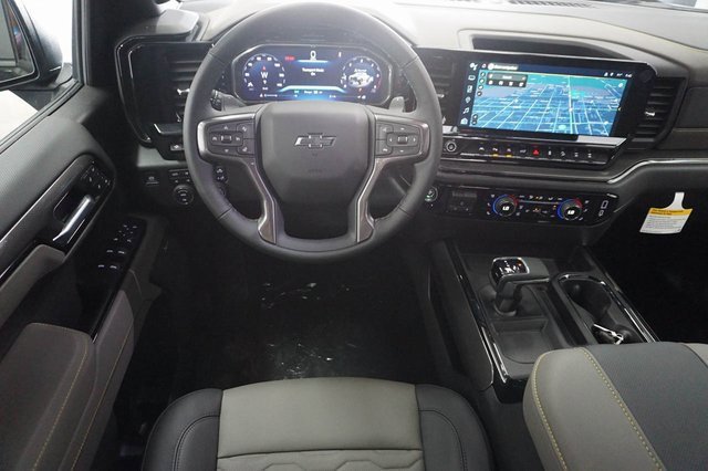 New 2026 Chevrolet Silverado 1500 ZR2 image 19