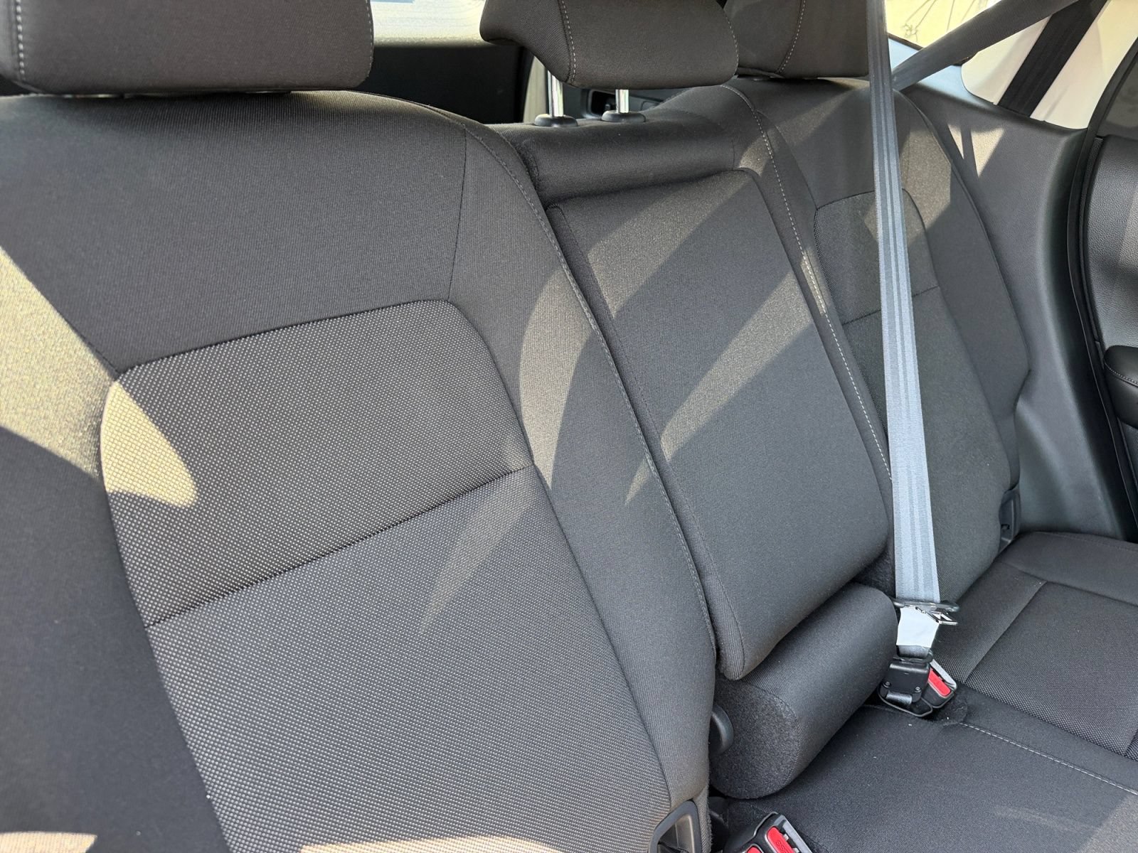 Used 2025 Honda CR-V LX image 11