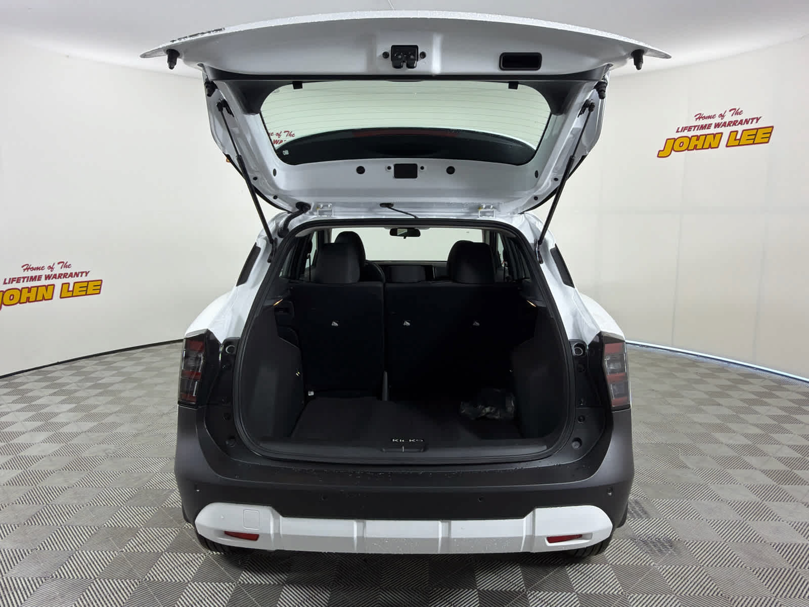 New 2026 Nissan Kicks S FWD image 5