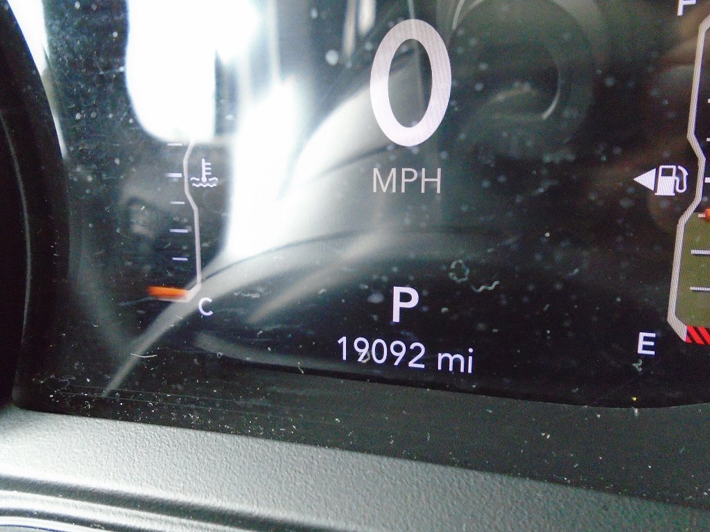 Used 2026 Jeep Gladiator Mojave AWD/4WD image 11