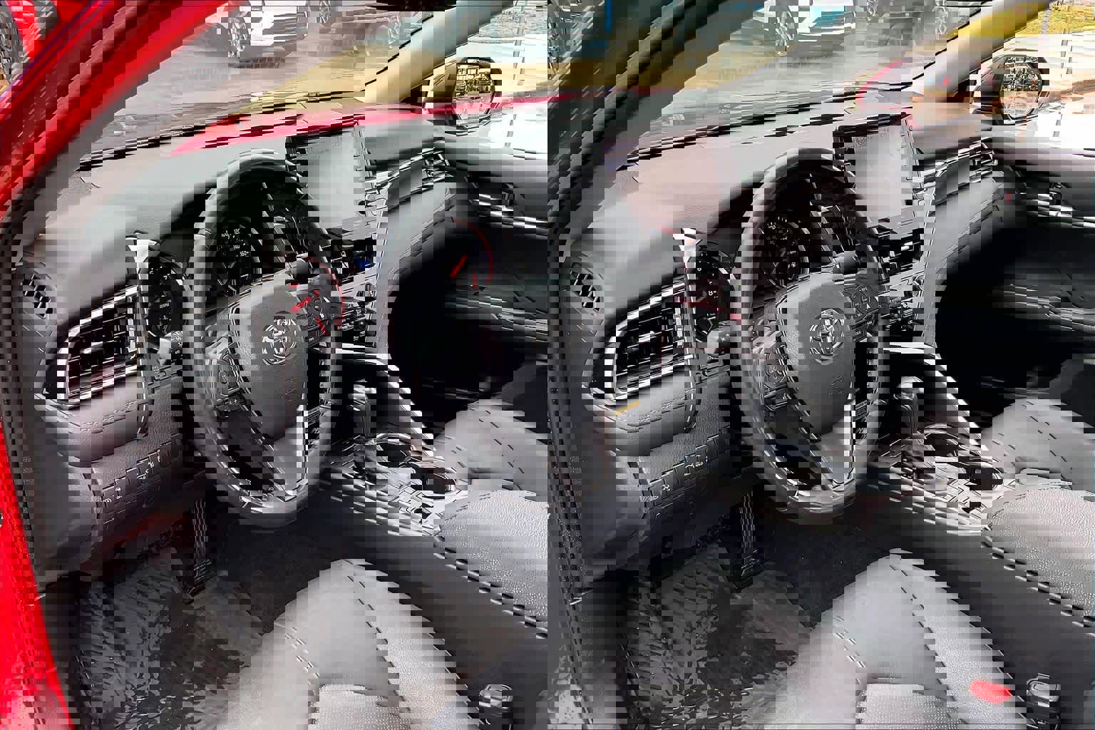 Used 2021 Toyota Camry XSE image 18