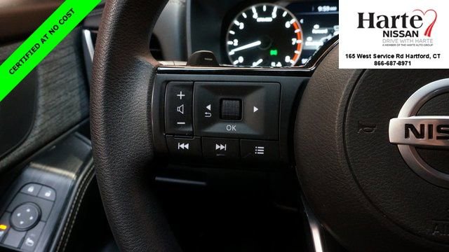 Certified 2021 Nissan Rogue SV image 20