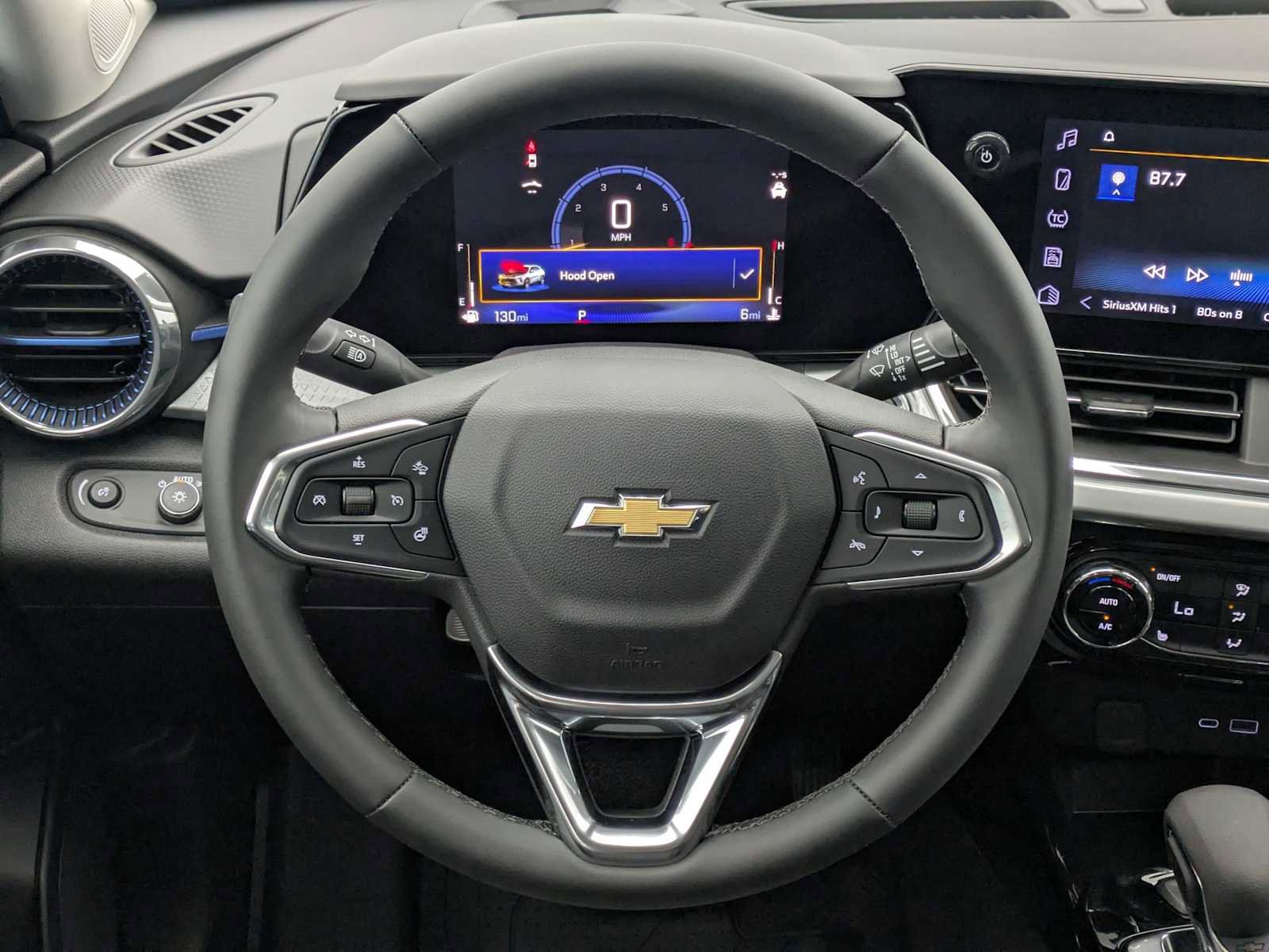New 2026 Chevrolet Trax LT w/ Driver Confidence Package FWD image 23