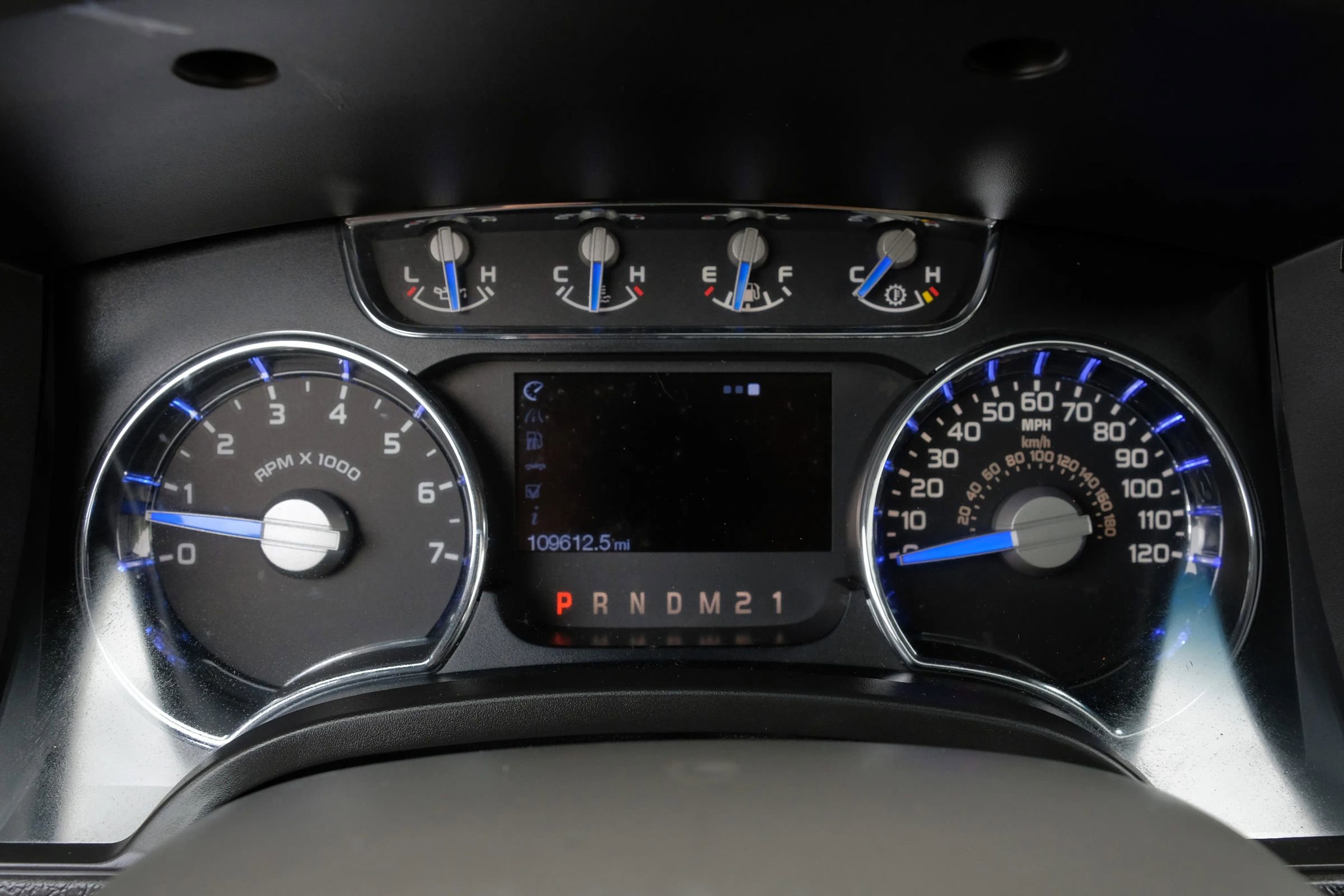 Used 2014 Ford F150 King Ranch w/ King Ranch Luxury Package AWD/4WD image 20