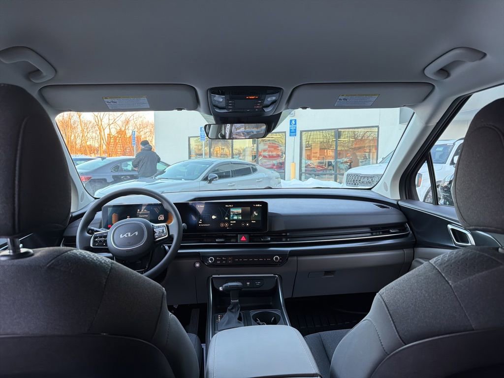 New 2026 Kia Carnival LX image 22