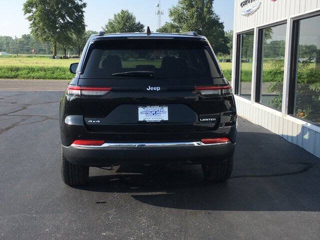 Used 2023 Jeep Grand Cherokee Limited AWD/4WD image 8
