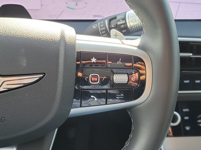 Certified 2026 Genesis GV70 2.5T Select AWD/4WD image 21