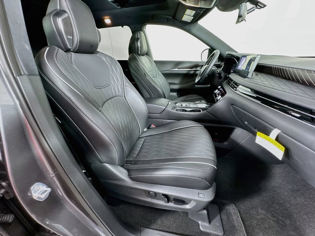 Certified 2026 INFINITI QX60 Autograph w/ Dark Cargo Package AWD/4WD image 40