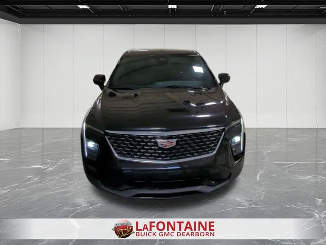 Certified 2024 Cadillac XT4 Premium Luxury image 3
