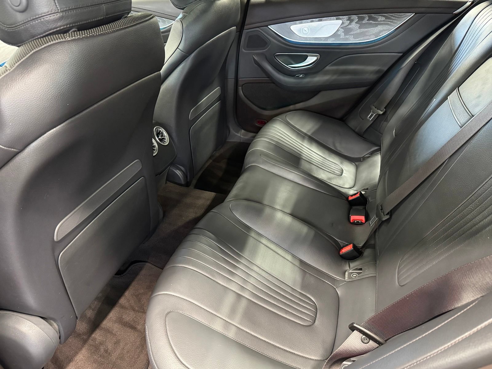 Used 2020 Mercedes-Benz CLS 450 4MATIC w/ Premium Package image 40