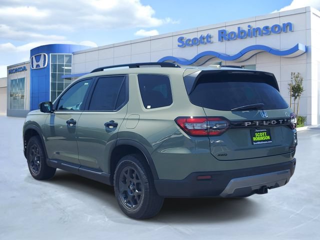 New 2026 Honda Pilot TrailSport image 3