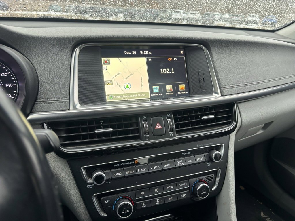 Used 2017 Kia Optima EX w/ Premium Package image 11