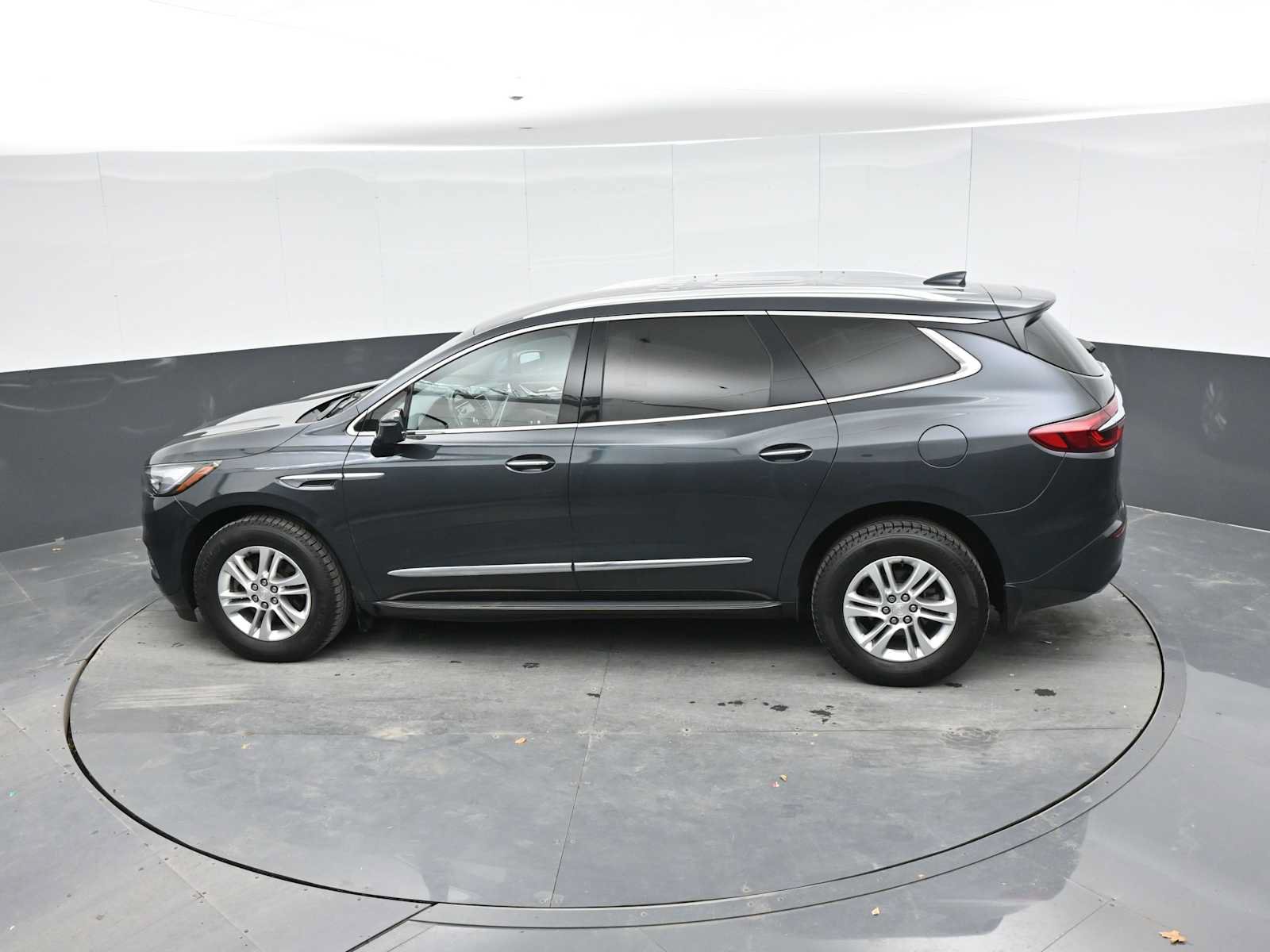 Used 2019 Buick Enclave Premium AWD/4WD image 13