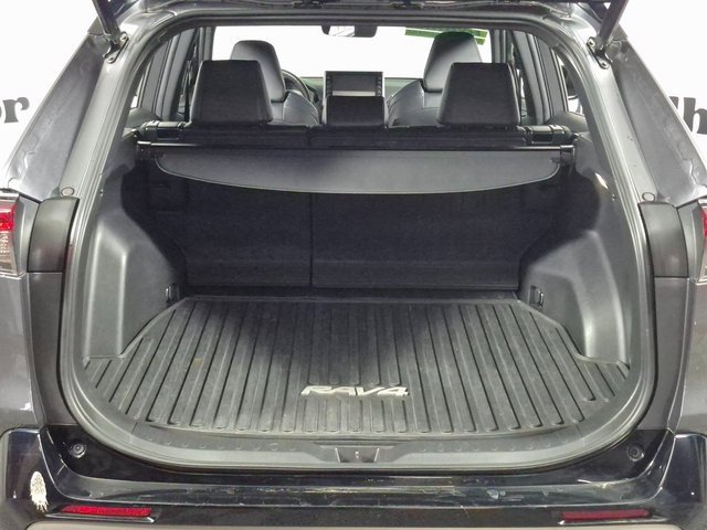 Certified 2022 Toyota RAV4 XSE image 25