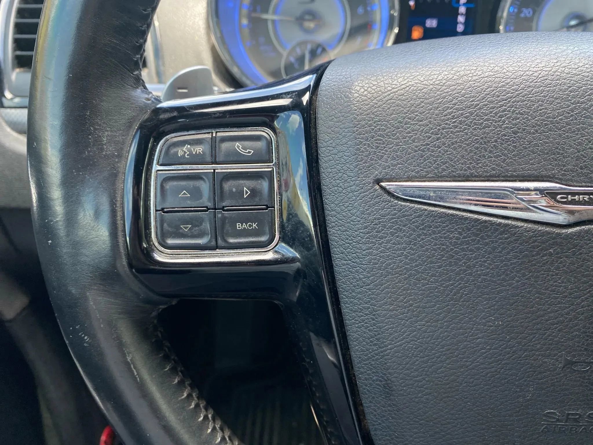 Used 2014 Chrysler 300 S image 15