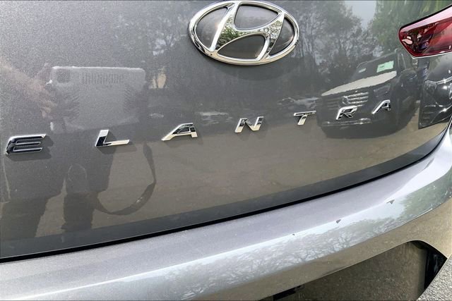 Used 2020 Hyundai Elantra SEL w/ Cargo Package (C1) image 8