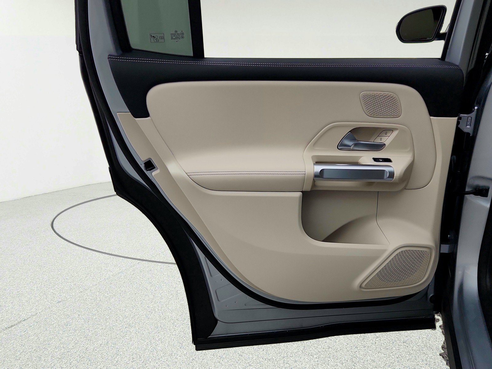 Certified 2024 Mercedes-Benz EQB 250+ image 29