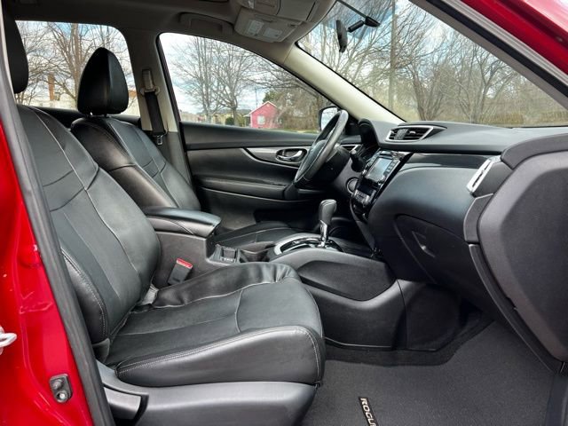 Used 2016 Nissan Rogue SL w/ SL Premium Package image 24