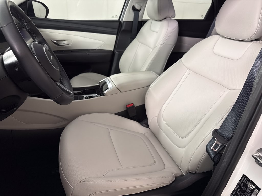 Used 2025 Hyundai Tucson SEL FWD image 13