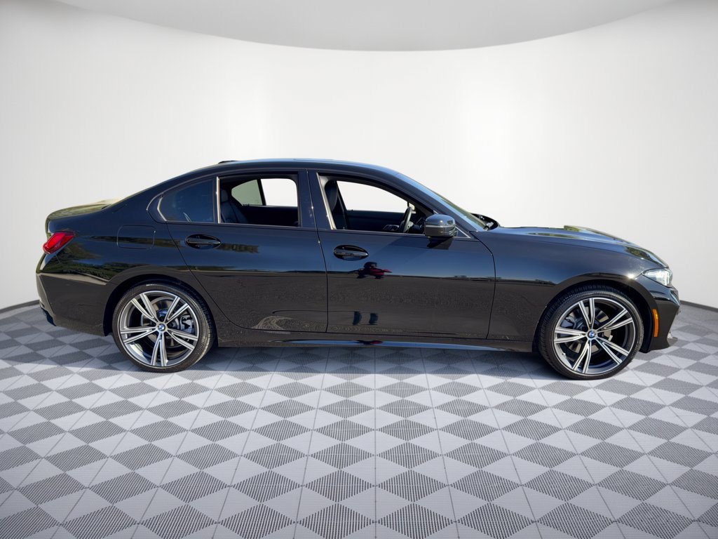 Used 2023 BMW 330i Sedan w/ Convenience Package RWD image 8