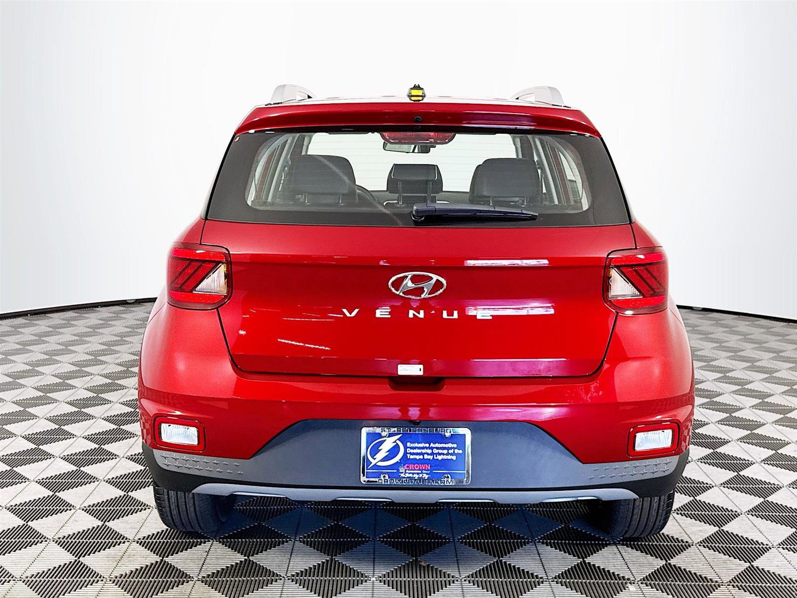 New 2025 Hyundai Venue Limited image 6