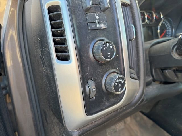Used 2015 GMC Sierra 2500 SLE w/ SLE Preferred Package image 8