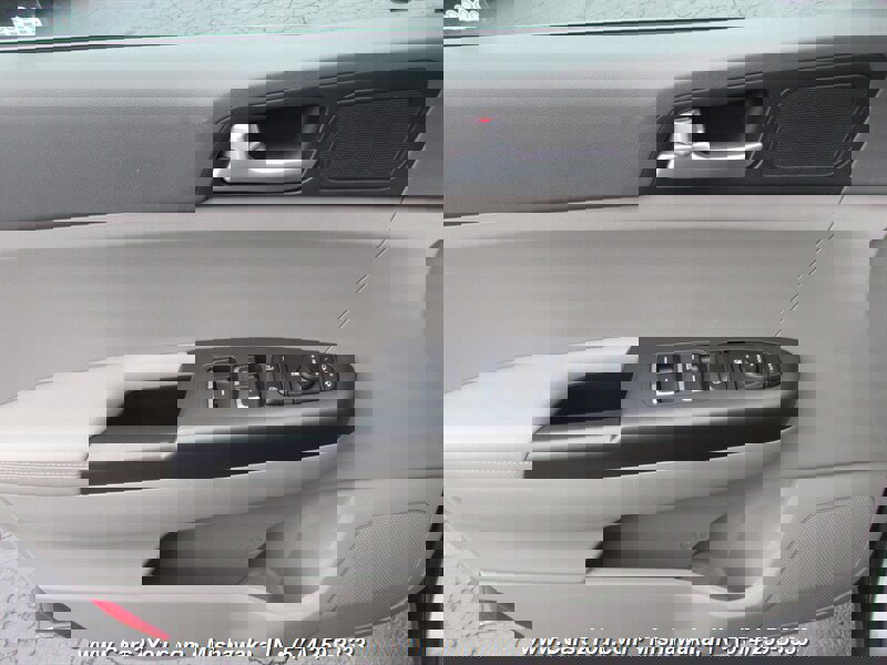 Used 2018 Kia Sportage LX w/ LX Technology Package image 10